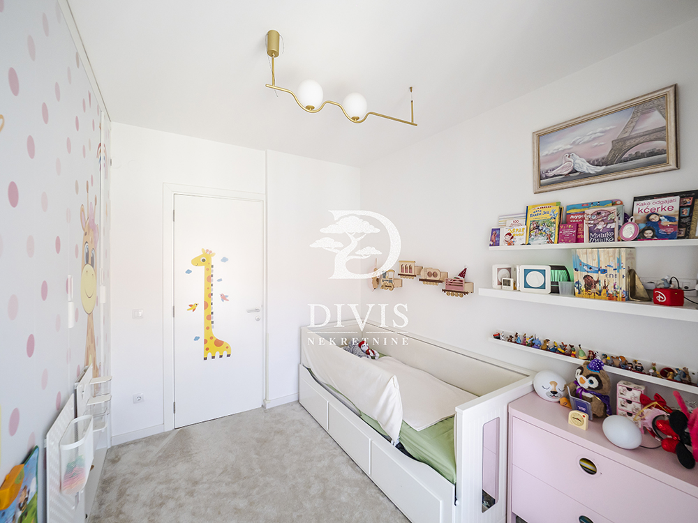 Slika 7 - Kneza Stracimira, Četvorosoban stan na prodaju, 119m2, 549.000€